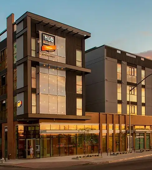 exterior of Hub Speedway